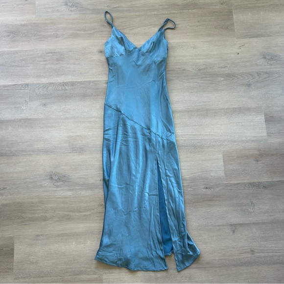 Selfie Leslie Downtown Cami Strap Front Split Midi Dress - Picture 5 of 12